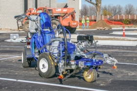 Аппарат для нанесения дорожной разметки?