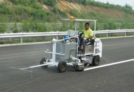 Дорожно-разметочная машина для нанесения дорожной разметки: виды и описание