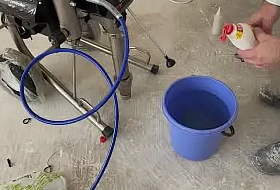 Очистка и смазка электрического окрасочного аппарата