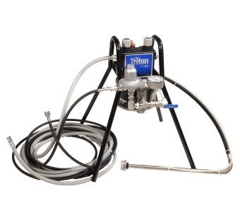 Пневмоустановка Graco Triton из нержавеющей стали, стойка, регулятор 100 фунтов/кв. дюйм, всасывающий шланг, шланг подачи воздуха и шланг для материала, пистолет-распылитель AirPro HVLP с соплом 1,4 мм (0,055 дюйма), для применения в металлообраб